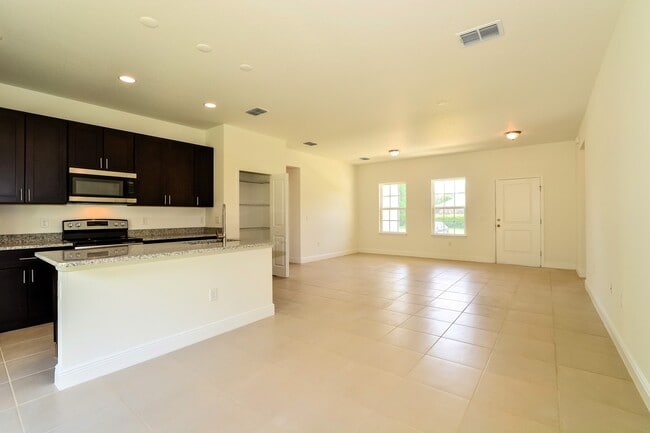 Building Photo - 16673 SW 21st Cir