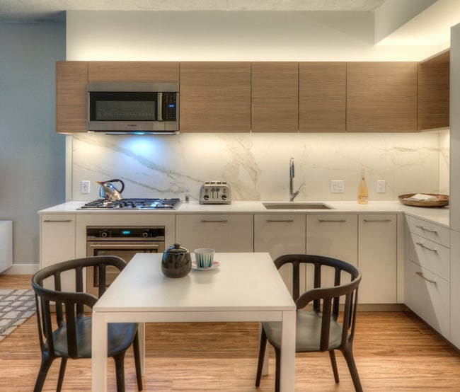 Photo - 122 W Couch Pl Apartment