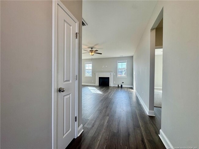 Building Photo - 15 Jones Crk Ln