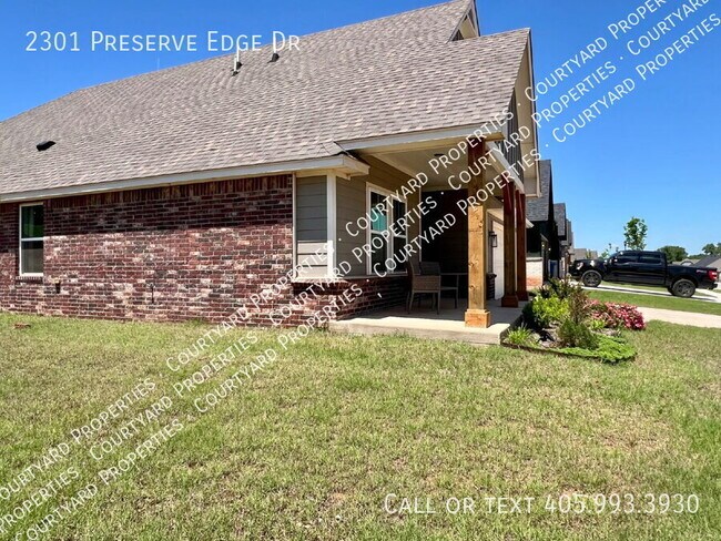 Building Photo - 2301 Preserve Edge Dr