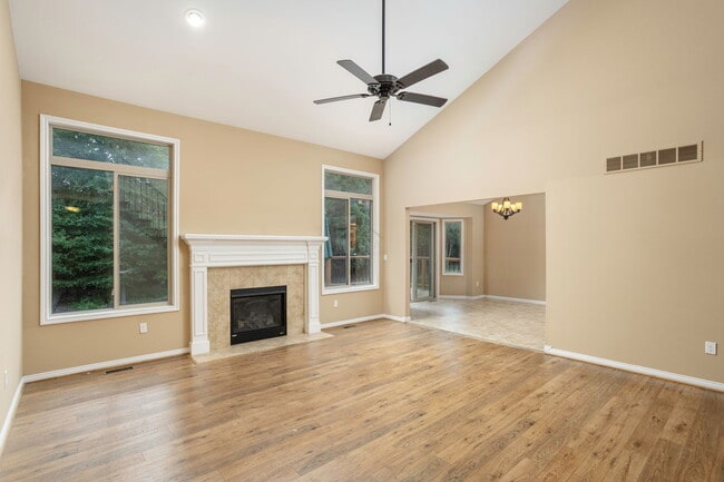 Building Photo - 29893 Trailwood Dr