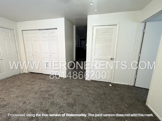 Building Photo - for a limited time, this property offers n...