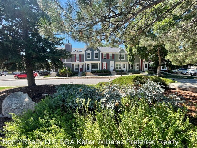 Building Photo - 2 br, 2.5 bath House - 1284 Milo Circle #B