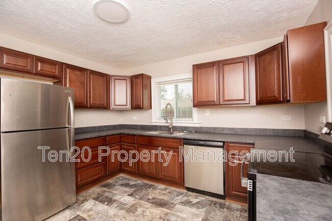 Foto del edificio - 2671 Dalewood Dr