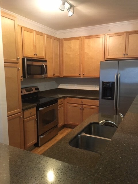 Primary Photo - 1270 Strassner Dr