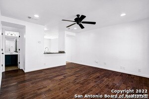 Building Photo - 10110 Amber Flora Dr