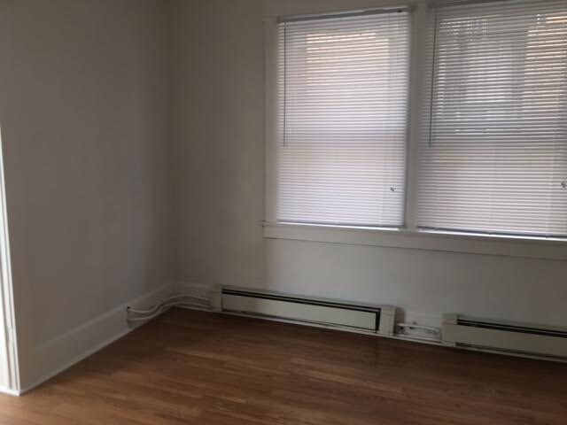 Building Photo - 156Istreet