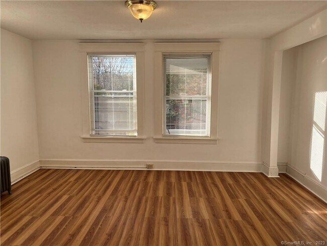 Foto del edificio - 62 Walnut St