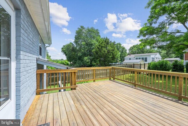 Building Photo - 4706 Creek Shore Dr