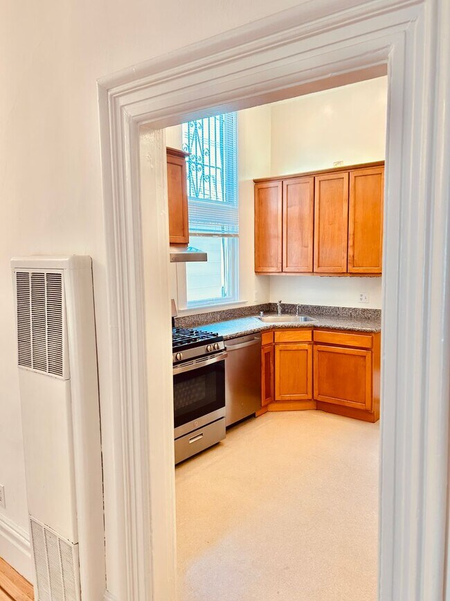 Foto del edificio - 2116-2118-2118 Greenwich St