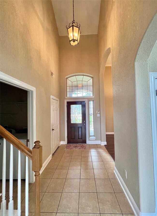 Building Photo - 5119 Big Meadow Ln