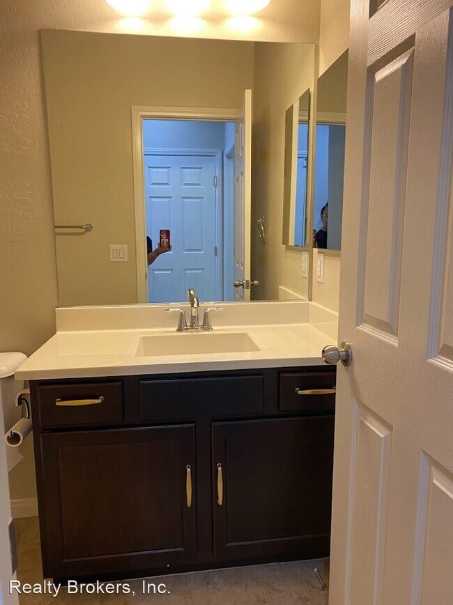 Foto del edificio - 4 br, 3 bath House - 9092 Tiffany Oaks Ave