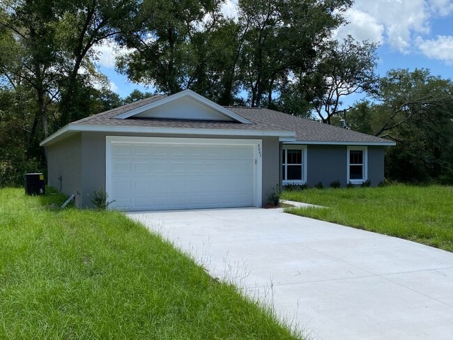 Building Photo - Beautiful home in Citrus Springs.