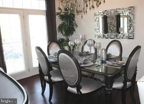 Foto del edificio - 1547 Renate Dr