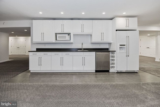 Building Photo - 6514 W Langley Ln
