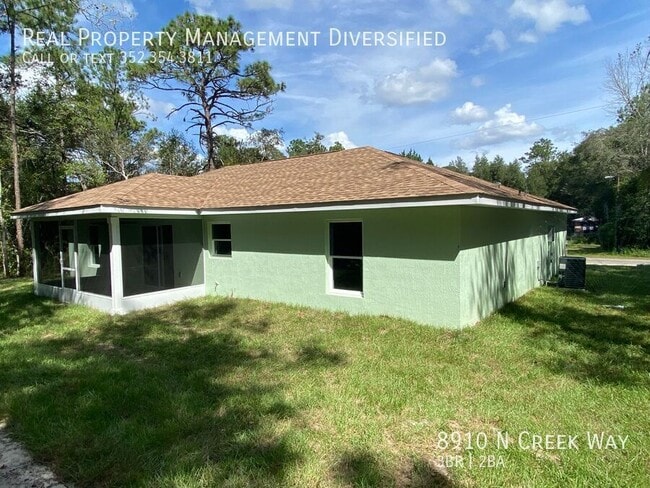 Building Photo - 8910 N Creek Way