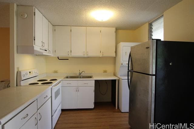 Building Photo - 95-2039-2039 Waikalani Pl