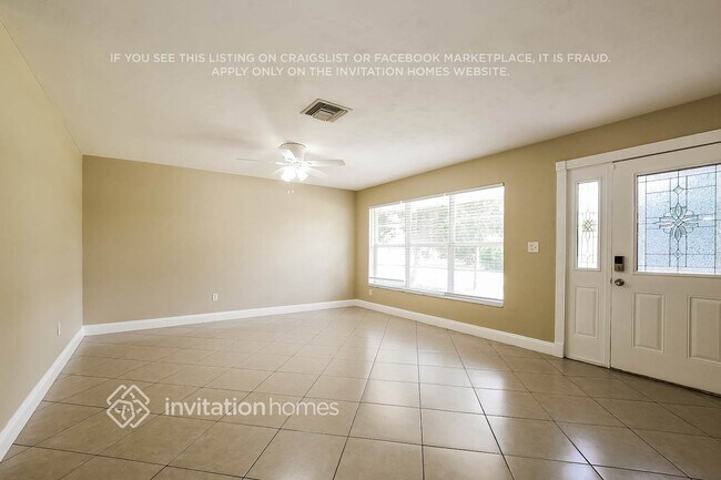 Foto del edificio - 1324 W Hartley Cir