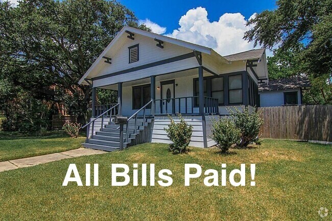 Building Photo - 2 11th Ave N