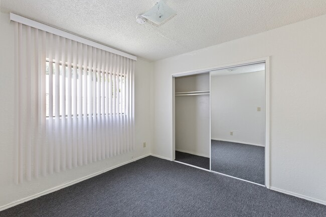 Foto del edificio - Drew St Apts