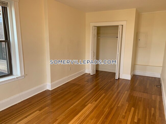 Foto del edificio - 379 Broadway