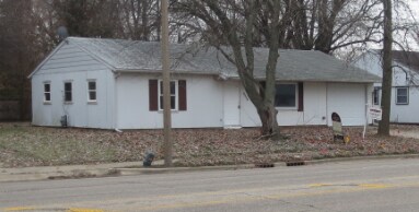 Primary Photo - 2701 W Kirby Ave