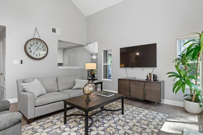 Foto del edificio - 8000 Kroll Way