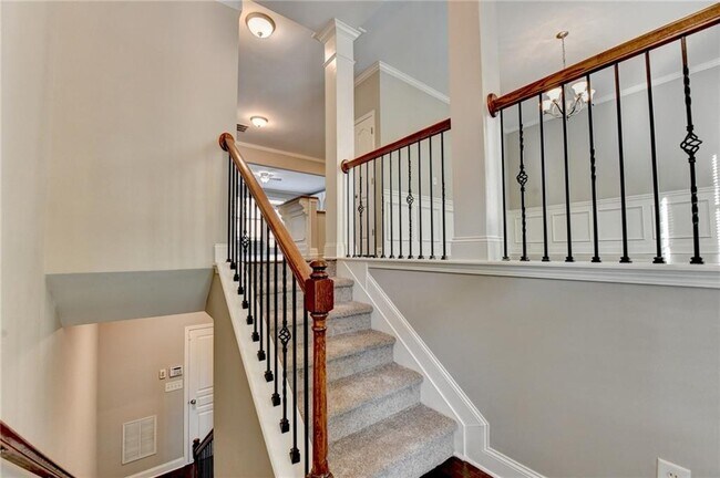 Foto del edificio - 812 Red Hart Ln