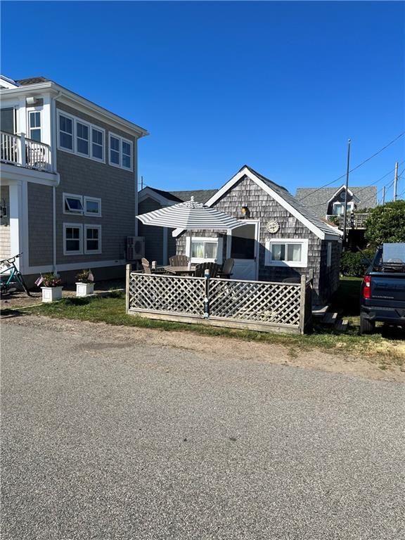 Primary Photo - 37 Shore Rd