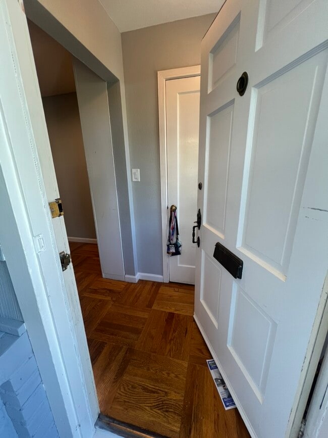 Foto del edificio - 2733 Bryant St