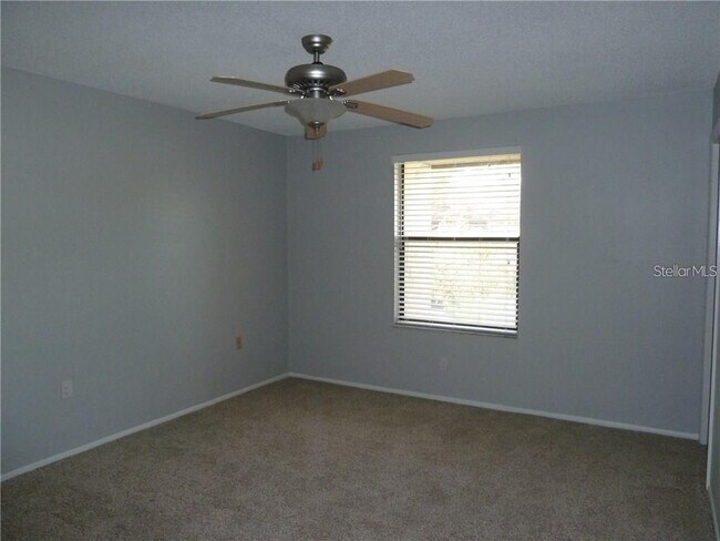 Building Photo - 212 Caryl Way
