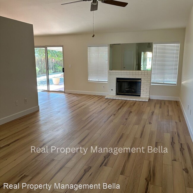 Foto del edificio - 3 br, 2 bath House - 26361 Columbus Dr