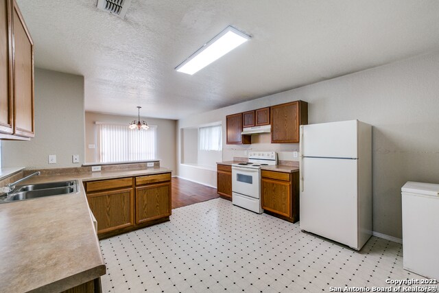 Building Photo - 7510 Dove Valley