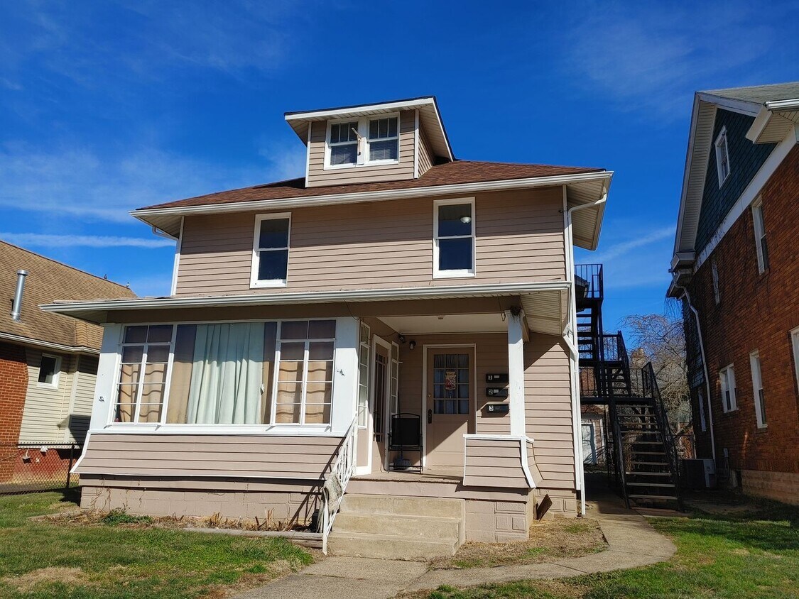 Primary Photo - 1809 20th Street