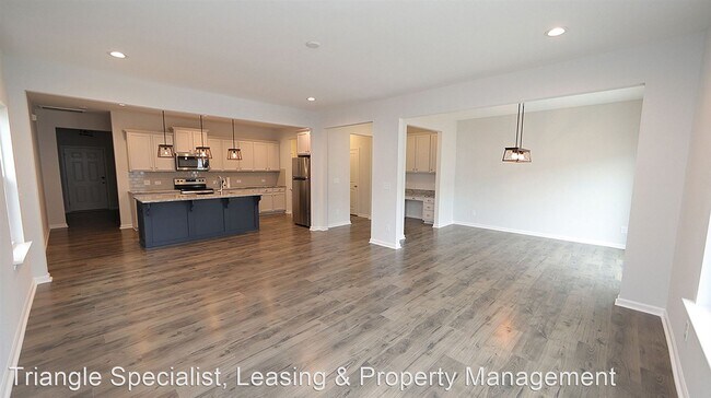 Foto del edificio - 3 br, 2.5 bath House - 31 Little Leaf Lane