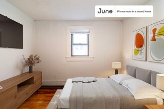 Building Photo - Room in Shared 5 bed/2 bath home