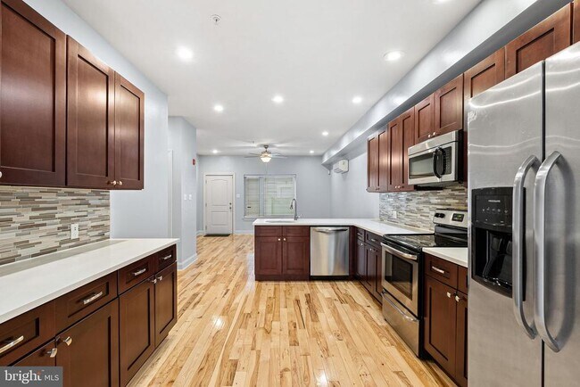 Foto del edificio - 823 N 15th St