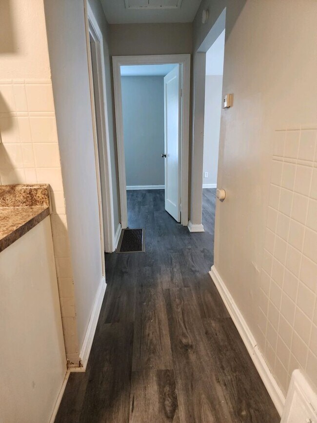 Foto del edificio - 7203 Albright| 3 Bedrooms, 1.0 Bath