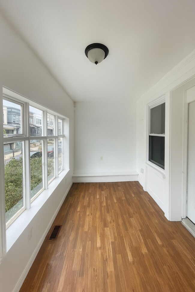 Foto del edificio - 5638 Litchfield St