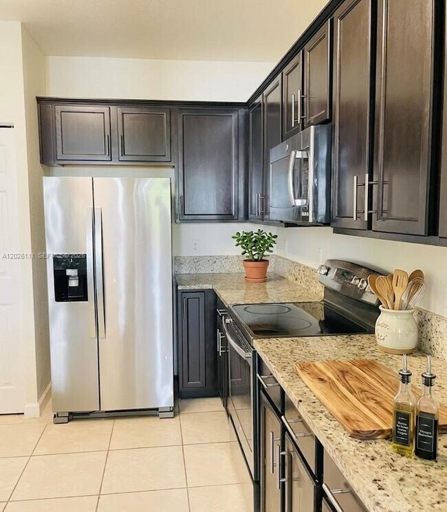 Foto del edificio - 10620 NW 88th St