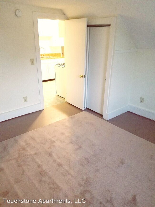 Foto del edificio - 19 Central St