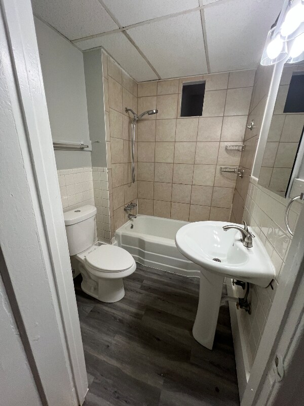 Foto del edificio - 20 Willington Ave