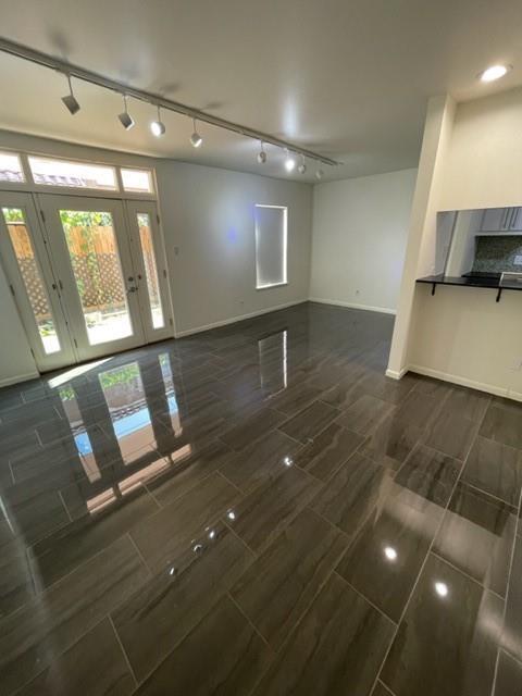 Foto principal - 2824 Briarhurst Dr