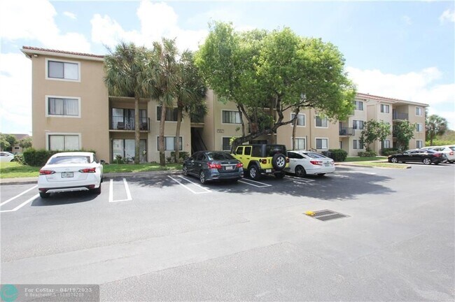 Building Photo - 9244 W Atlantic Blvd