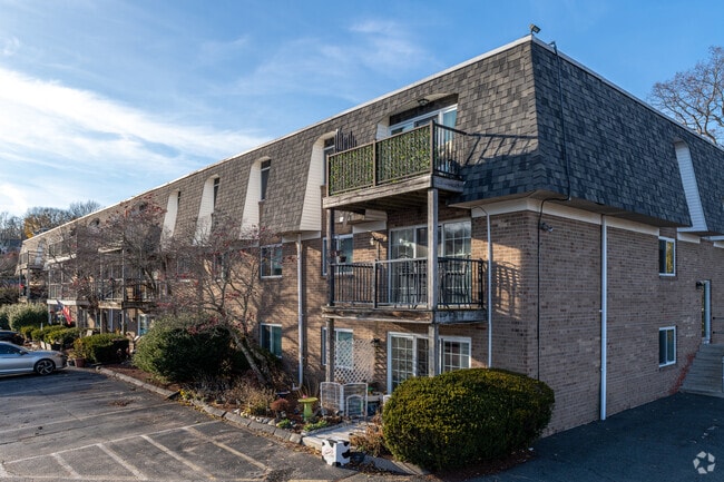 Building Photo - Harborview Apartment Community