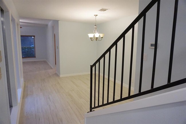 Foto del edificio - 4513 Acacia St
