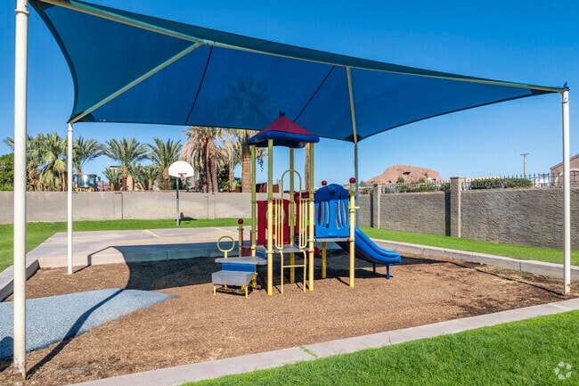 Tot Lots - Red Mountain Springs