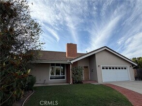 Building Photo - 24961 El Caballo St