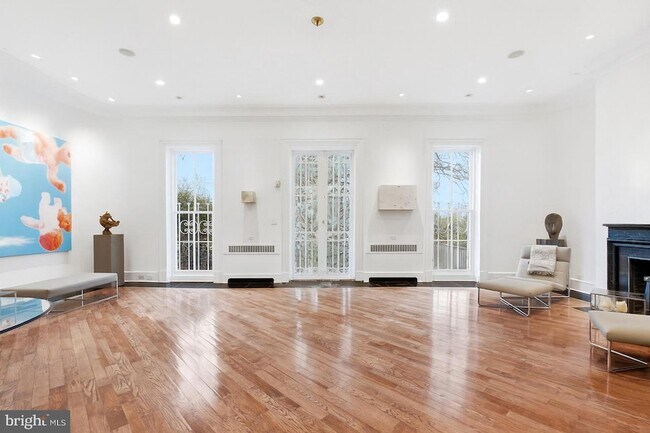 Foto del edificio - 3308 R St NW