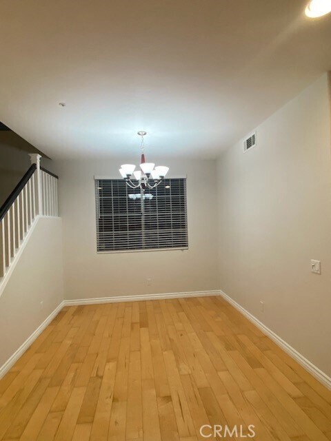 Foto del edificio - 606 N Jimenez Ln